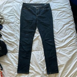 Michal Kors size 4, mid rise, straight leg, dark wash denim.